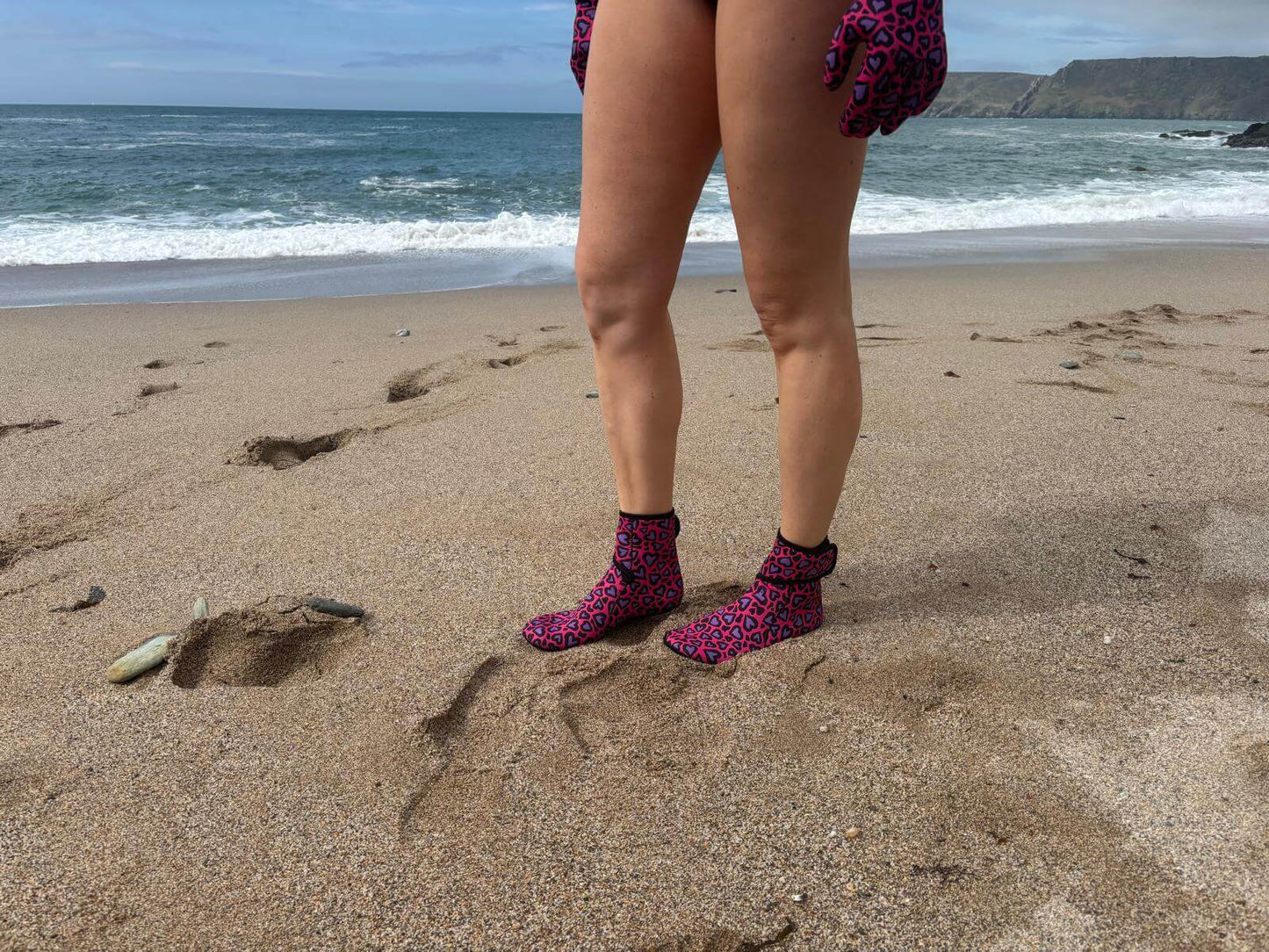 YULEX EasyOff⢠Swimming Socks; Cold Cold Heart
