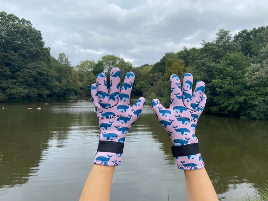 Neoprene wild swimming gloves: Humpback