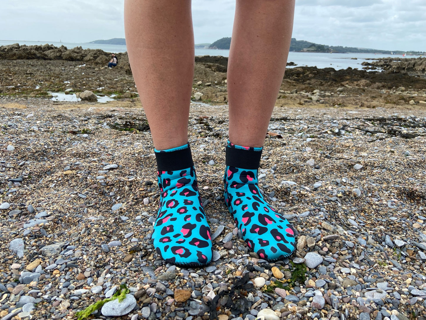 Neoprene wild swimming socks: Leopard
