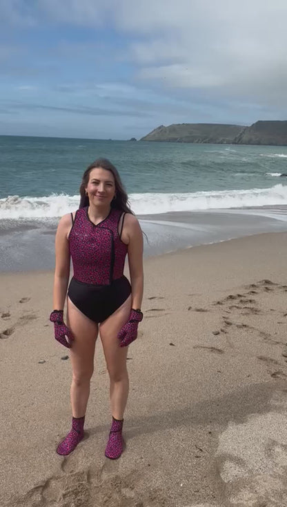 YULEX EasyOff™ Swimming Gloves; Cold Cold Heart